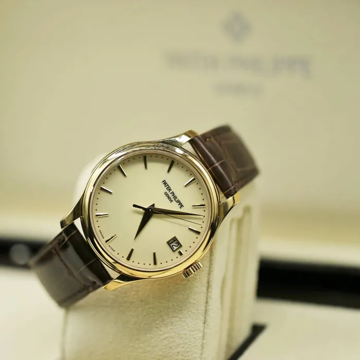 Patek Philippe PreStyled Sets Patek Philippe Calatrava 39mm Watch Ref 5227J001 Ivory Dial in 18K Yellow Gold Shiny Chocolate Brown Alligator Strap
