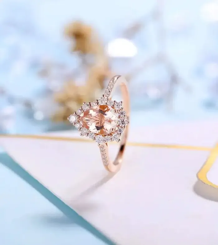Luxus Moissanite Rings Silver or Gold Pear Cut Halo Engagement Ring 125ct